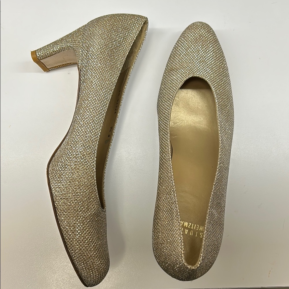 Elegant Gold Stuart W Heels